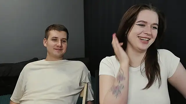 Pinku kitsune online show from 02.19.25