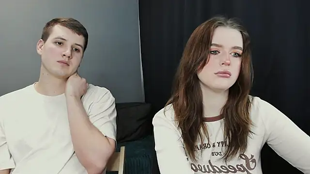 Pinku kitsune online show from 03.05.25