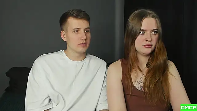 Pinku kitsune online show from 11.13.25