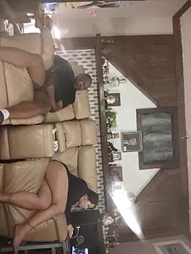 nora lane online show from 02.03.25