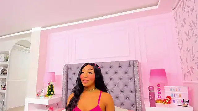 HaileeRoberts online show from 11.13.25