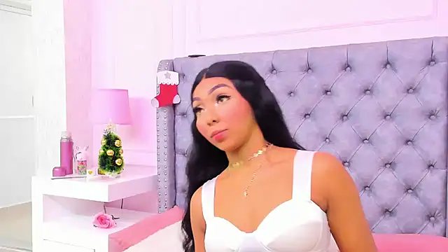 HaileeRoberts online show from 11.27.25