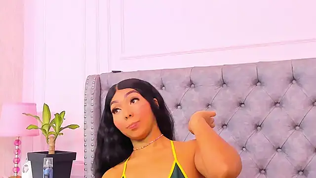 Snapshot of HaileeRoberts chatting on 01.18.26 HaileeRoberts online show from 01.18.26