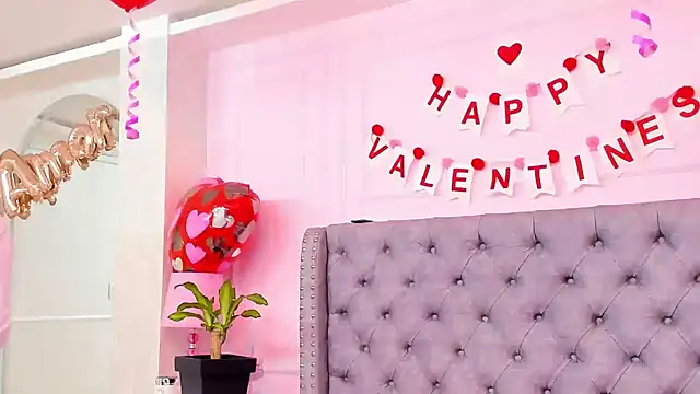 Snapshot of HaileeRoberts chatting on 02.13.26 HaileeRoberts online show from 02.13.26