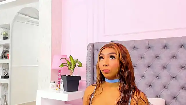 Snapshot of HaileeRoberts chatting on 02.21.26 HaileeRoberts online show from 02.21.26