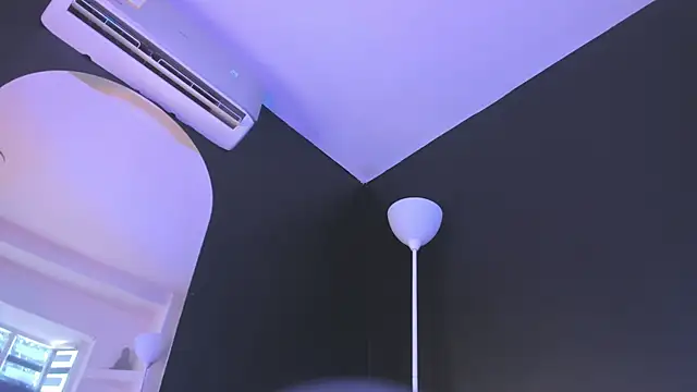 Snapshot of ALICEPOIXXXON chatting on 03.15.25 ALICEPOIXXXON online show from 03.15.25