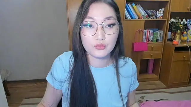 Snapshot of nliki4506 chatting on 02.24.25 nliki4506 online show from 02.24.25