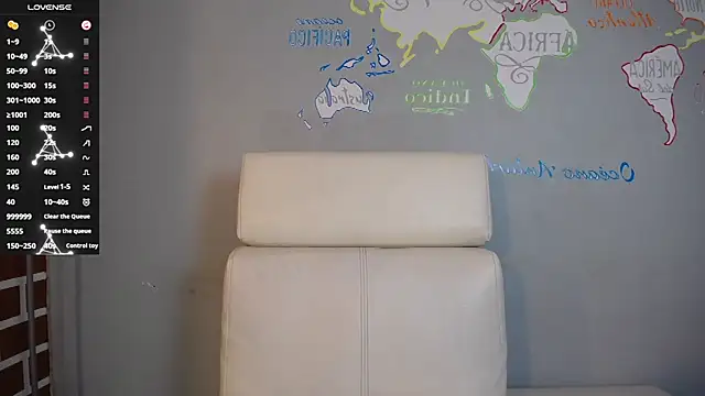 Snapshot of JhonBlacke chatting on 01.13.25 JhonBlacke online show from 01.13.25