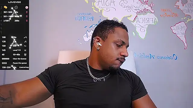 Snapshot of JhonBlacke chatting on 02.28.25 JhonBlacke online show from 02.28.25