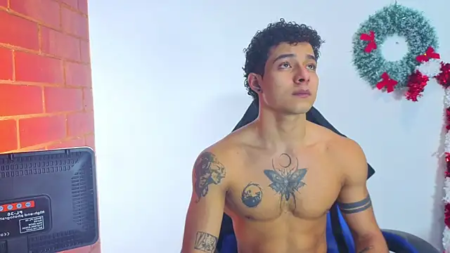 Demitryo online show from 12.23.25