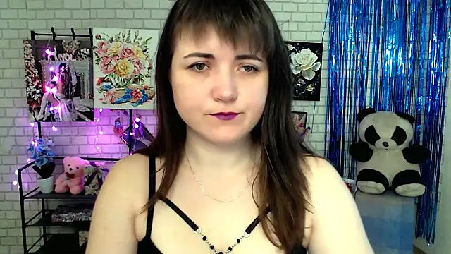 Darina M  online show from 03.20.25