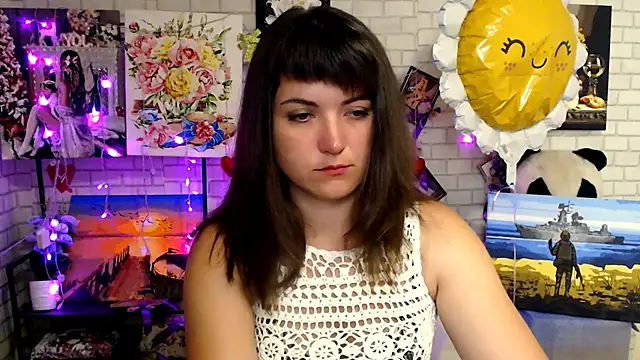 Darina M  online show from 09.18.25