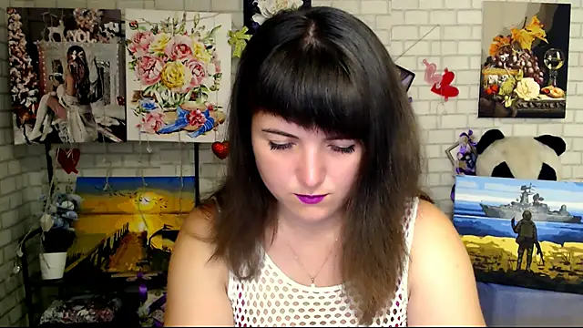 Darina M  online show from 10.04.25