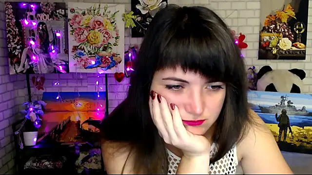 Darina M  online show from 10.17.25