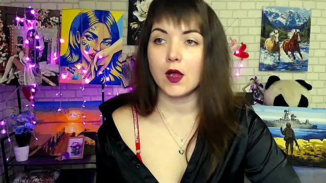 Darina M  online show from 02.14.26