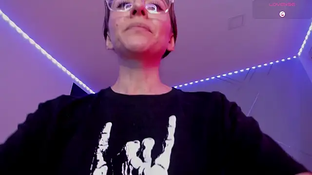 Ich Bin Julia online show from 02.28.25