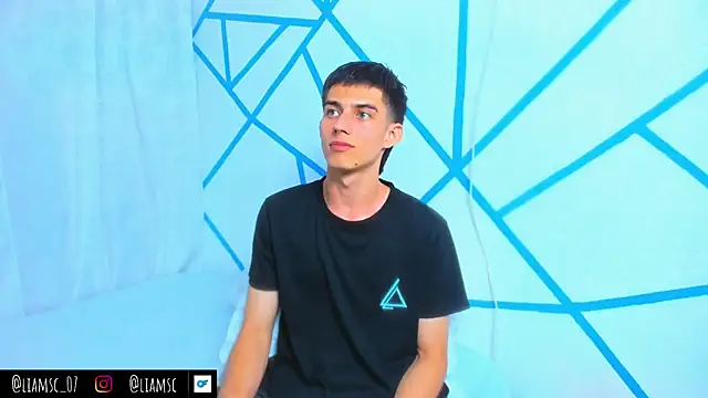 liam scott77 online show from 10.02.25