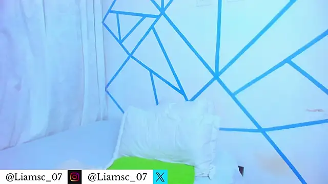 liam scott77 online show from 12.18.25