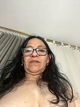 Freya Artemisa online show from 01.12.25