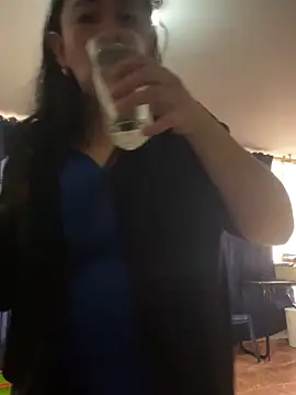 Freya Artemisa online show from 11.04.25