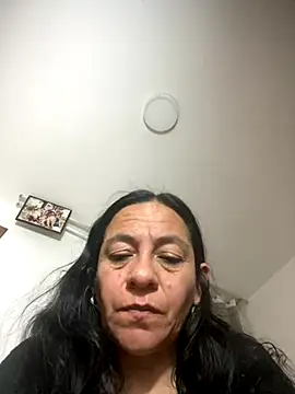 Freya Artemisa online show from 11.16.25