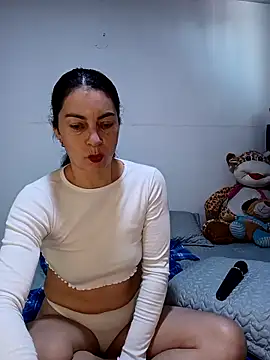 Snapshot of renata_hot1 chatting on 02.25.26 renata hot1 online show from 02.25.26