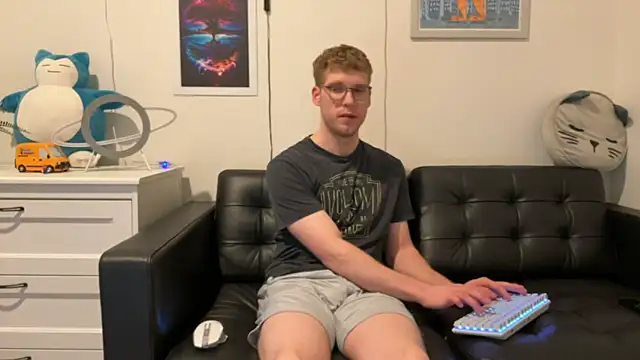 BlueEyedTallGuy94 online show from 12.31.24