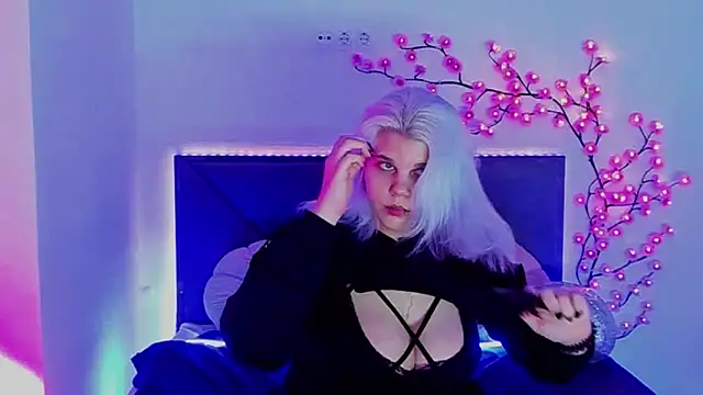 JoannLowe online show from 03.16.26