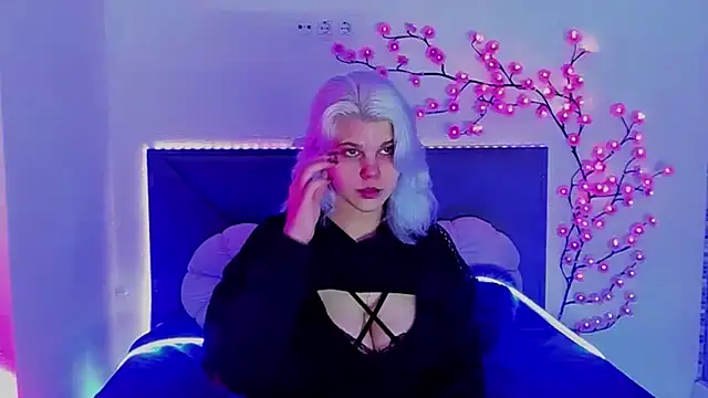 JoannLowe online show from 04.19.26