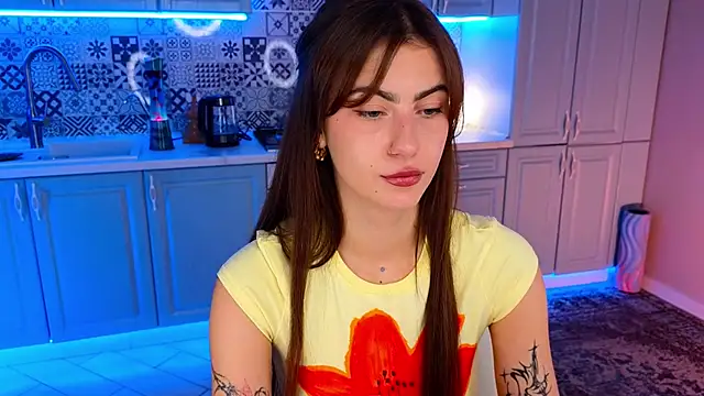 Snapshot of tomorrows_day chatting on 09.10.25 tomorrows day online show from 09.10.25