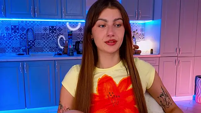 Snapshot of tomorrows_day chatting on 10.08.25 tomorrows day online show from 10.08.25