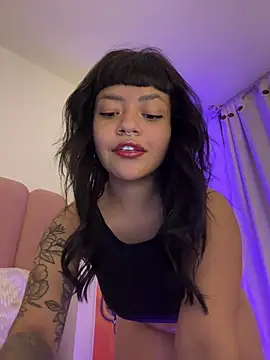 Ashley Chriss online show from 02.09.25