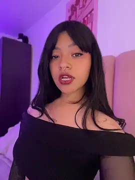 Ashley Chriss online show from 06.07.26