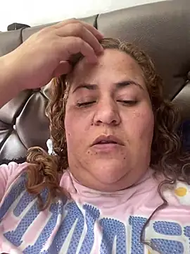 Snapshot of nathylovexx chatting on 12.16.24 nathylovexx online show from 12.16.24