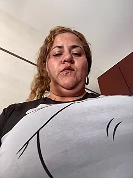 Snapshot of nathylovexx chatting on 01.13.25 nathylovexx online show from 01.13.25