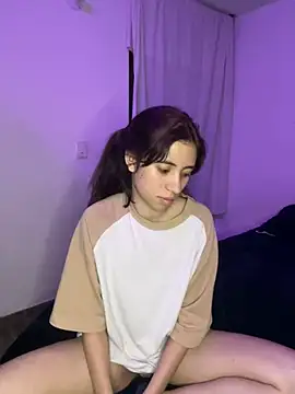 Catyloves online show from 01.22.25