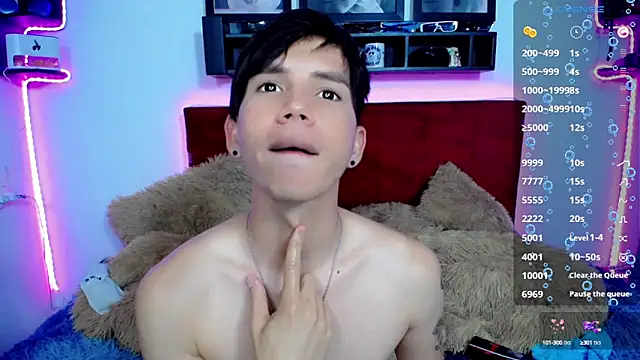 Tayson Rivers online show from 01.11.25