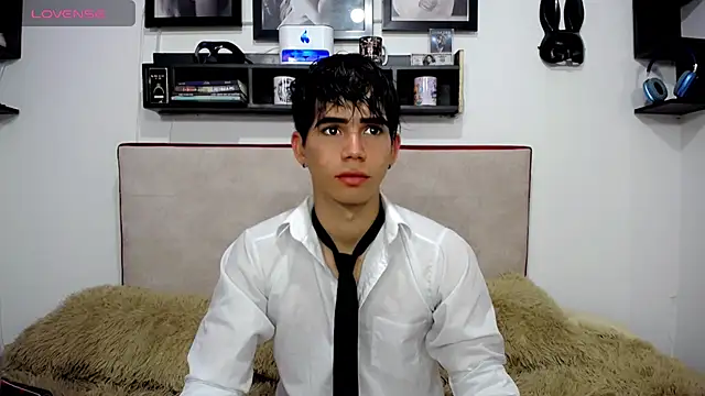 Tayson Rivers online show from 03.14.25