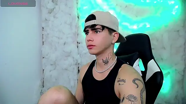 Tayson Rivers online show from 11.30.25