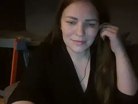 AnnaDiamond1 online show from 12.13.24