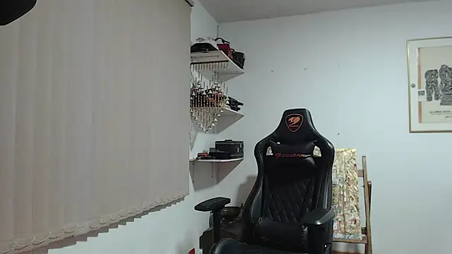 Siriss boyrag online show from 01.25.25