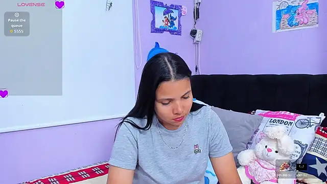 sara mendez2 online show from 10.14.25