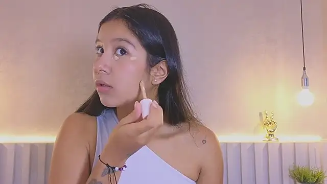 Aida moreno online show from 11.21.25