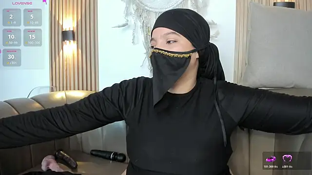 malak nanyy online show from 05.31.26