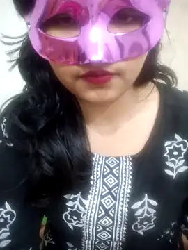 Snapshot of Shivi_shahh chatting on 01.19.25 Shivi shahh online show from 01.19.25