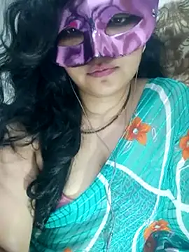 Snapshot of Shivi_shahh chatting on 04.04.26 Shivi shahh online show from 04.04.26