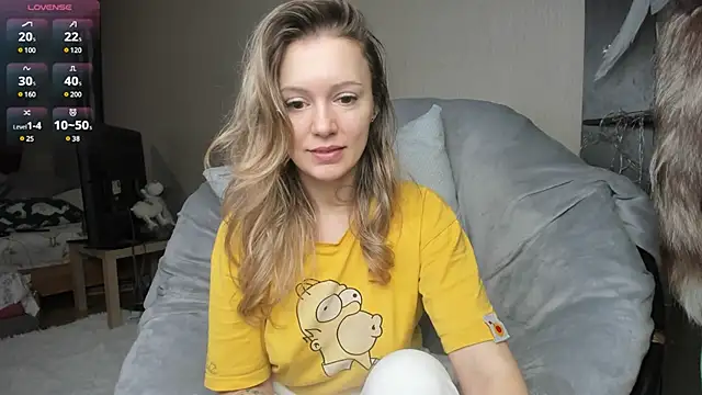 foxy blond online show from 03.18.25