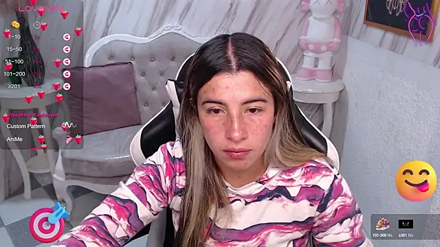 Snapshot of Valerie_b chatting on 03.15.25 Valerie b online show from 03.15.25