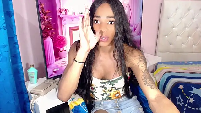 DannaDocell online show from 02.26.25