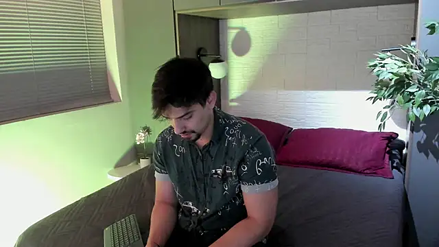 Snapshot of Ian_Daviz chatting on 09.09.25 Ian Daviz online show from 09.09.25